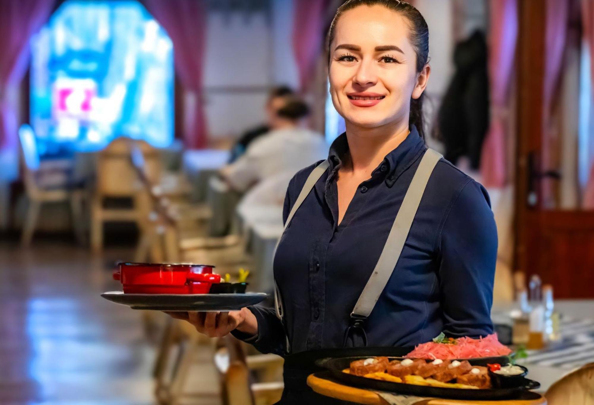 Corunca Pensiune Restaurant Lyra מראה חיצוני תמונה